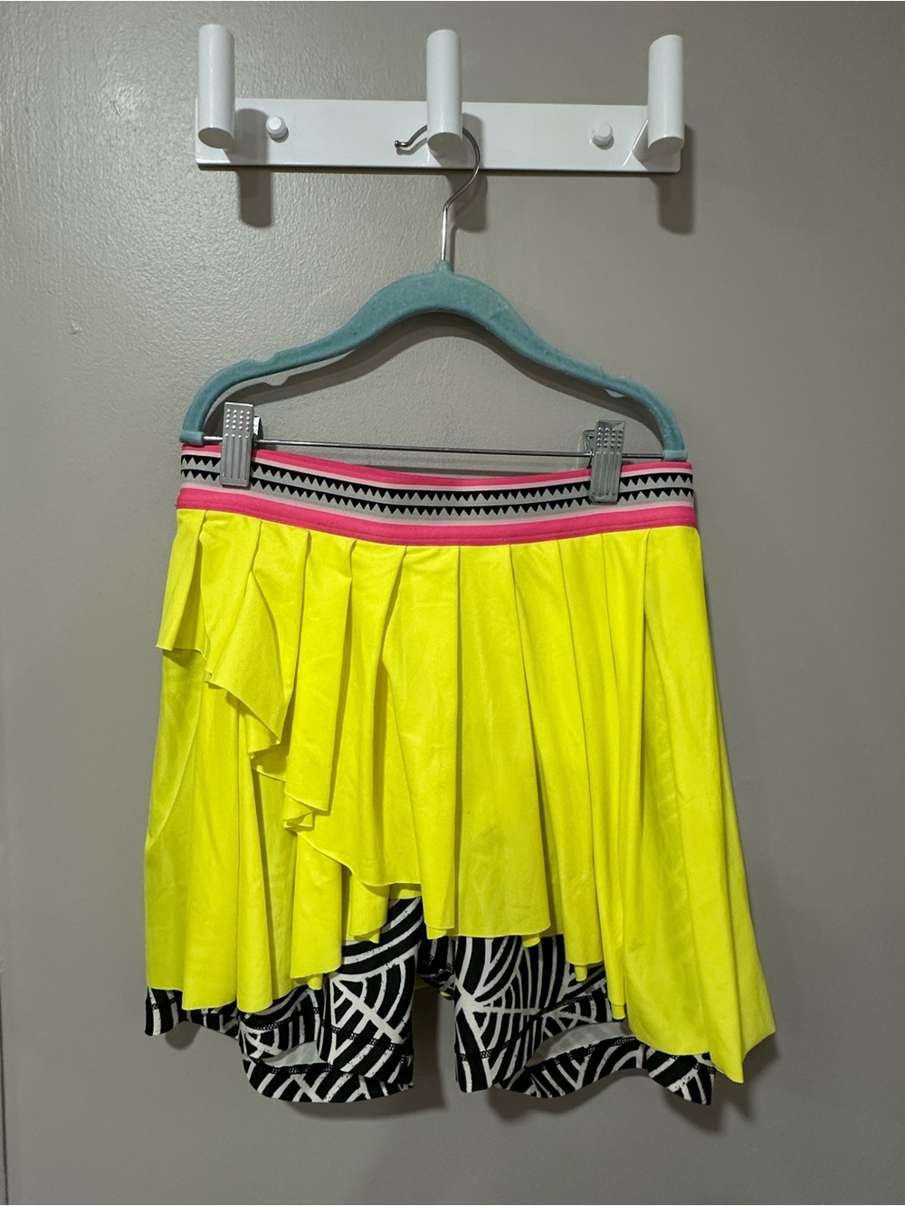 Puma Lemlem Neon Yellow Skort